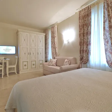 Garda San Vigilio Golf Aparthotel